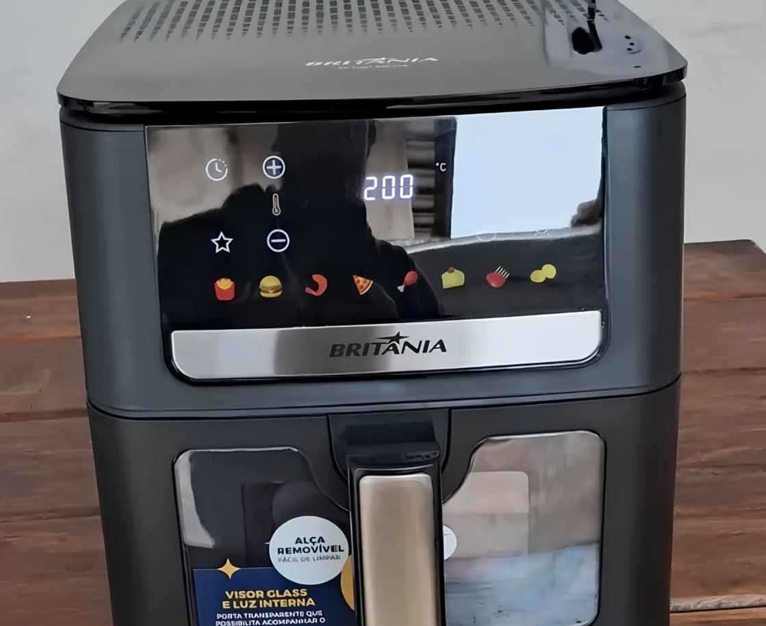 Air Fryer Britânia 6,5L 1700W 8 Funções - 127220v