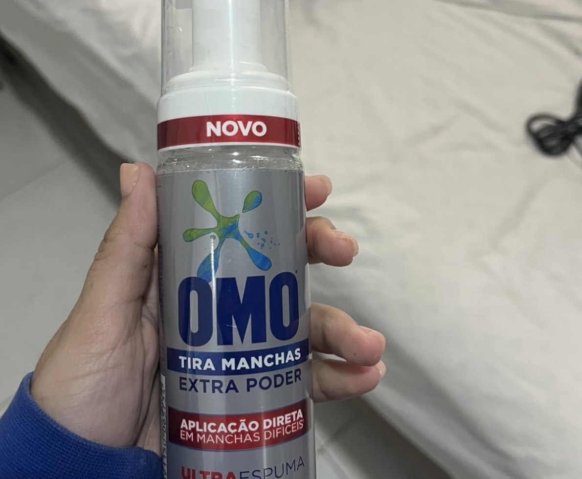 Tira-Manchas Omo Ultra Espuma Extra Poder Frasco 135mL