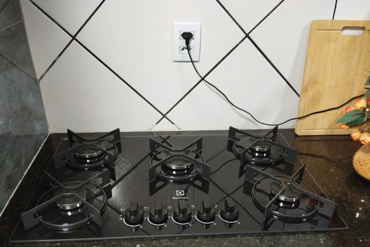 Cooktop a Gás Electrolux Efficient 5 Bocas  Mesa de Vidro