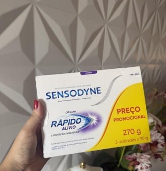 03 un. Creme Dental Sensodyne para Sensibilidade Rápido Alívio 90g