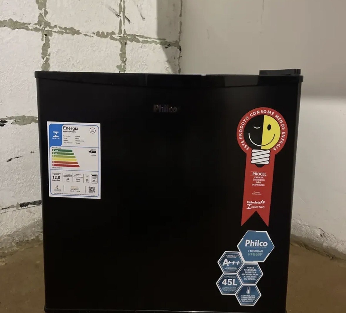 Frigobar Pfg50p 47 Litros Preto Philco