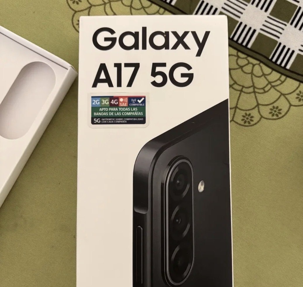 Celular Samsung Galaxy A17 5G Com IA, 128gb, 4gb Ram, Câm De 50mp, Tela De 6.7, Nfc, Ip54 - Preto