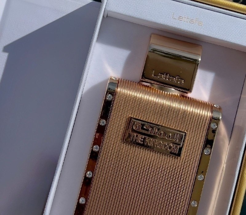 Perfume Árabe The Kingdom Lattafa EDP 100ml