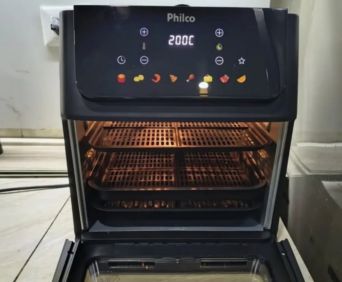 Fritadeira Air Fryer Oven 11 Litros 1800W 8 Funções Philco 127V