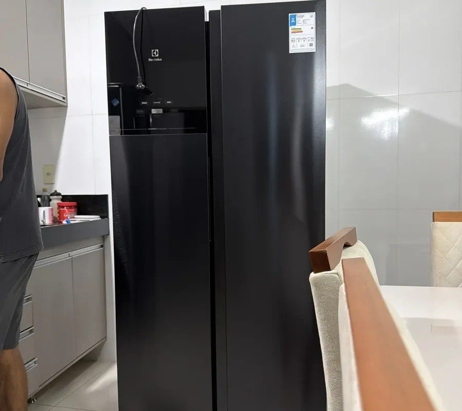 Geladeira Electrolux 431L Bivolt Sidebyside Black Inox