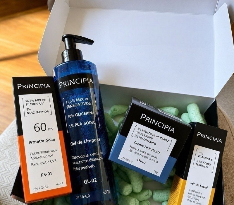 Kit Essencial Principia Gel de Limpeza GL-02, Creme Hidratante CH-01, Sérum Vitamina C VC-10, Protetor Solar PS-01