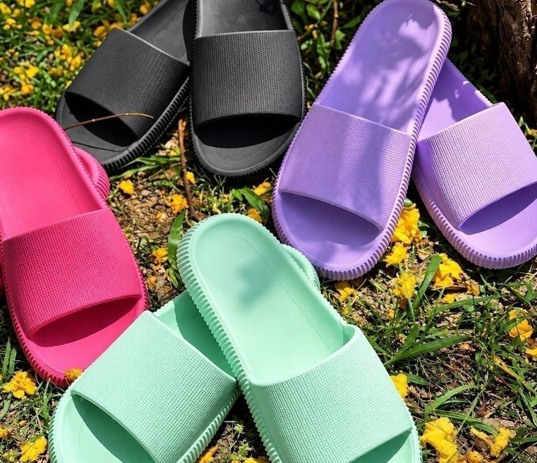 Chinelo Nuvem Slide Retro 3 cores