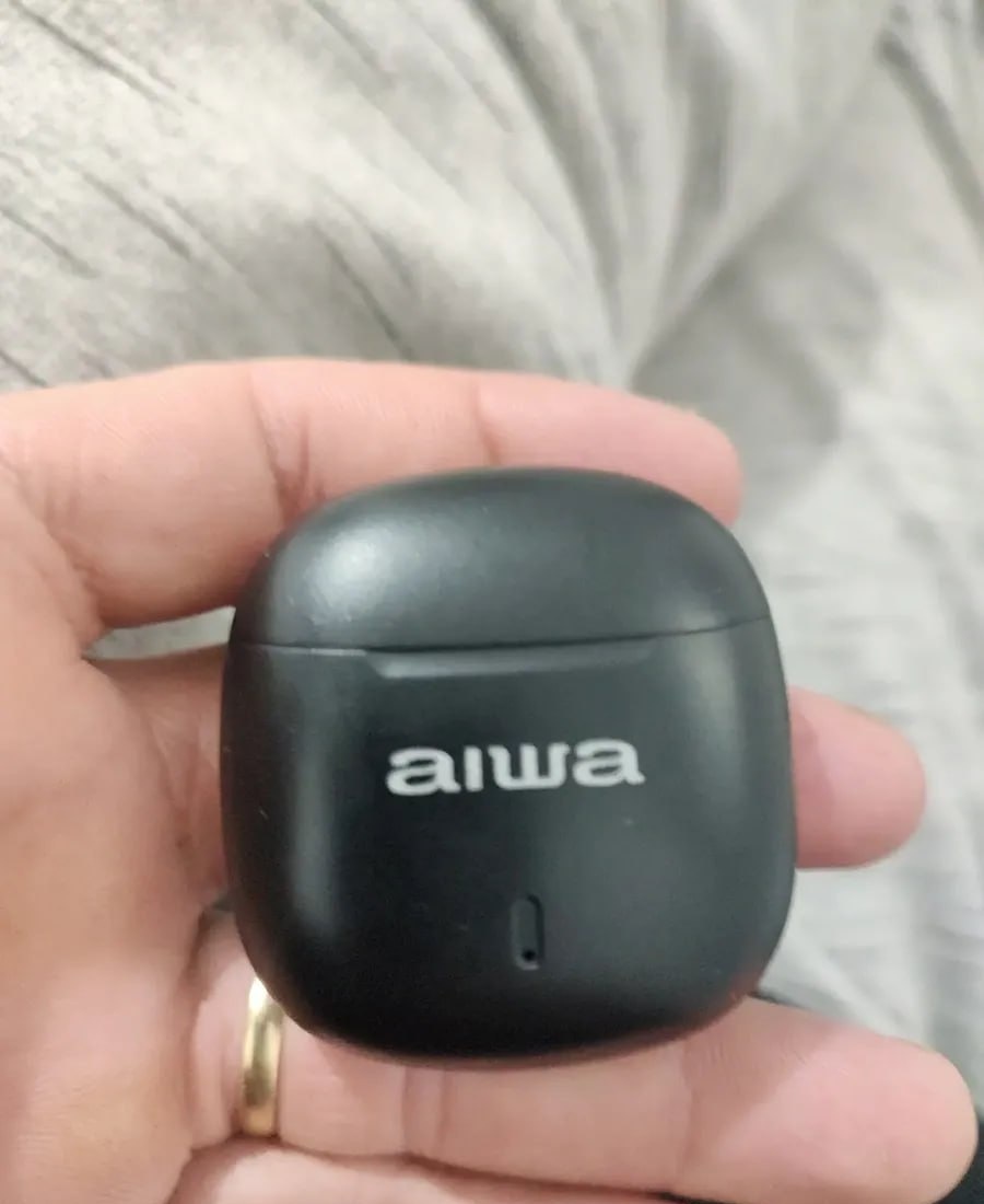 Fone de Ouvido Eardbud AIWA AWS-EB-05-B Bluetooth IPX4 24 Horas de bateria
