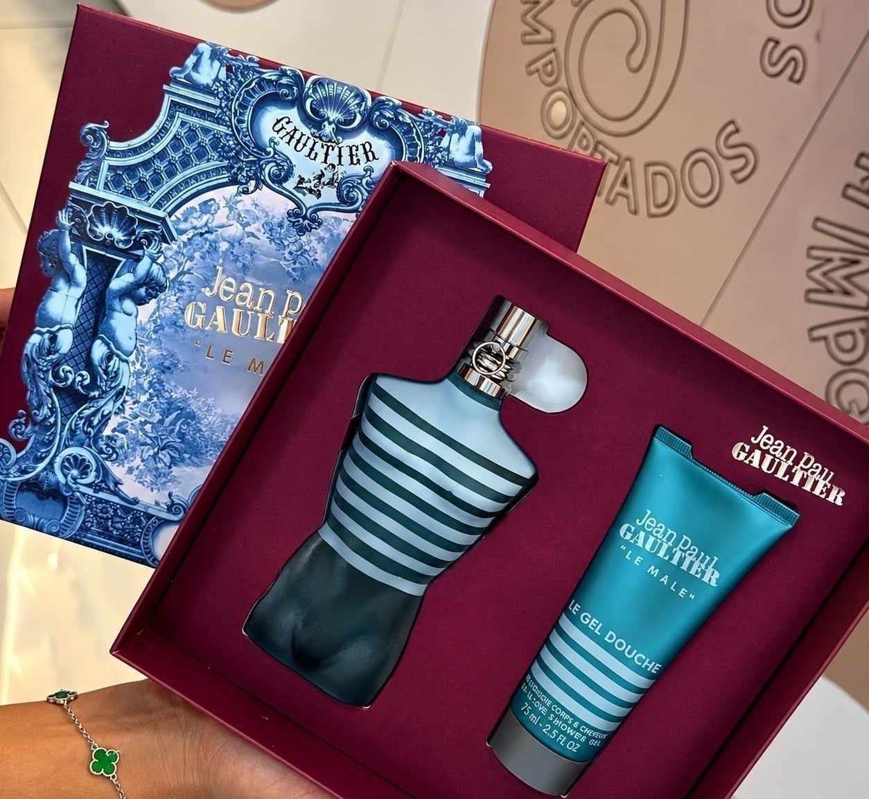Kit Jean Paul Gaultier Le Male Perfume EDT 75ml  Gel de Banho 75ml