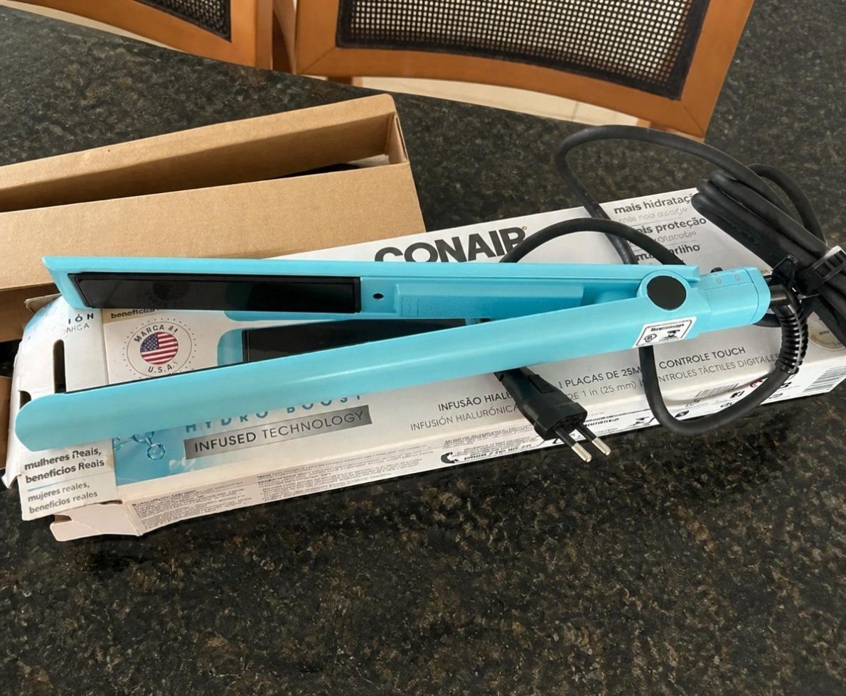 Prancha Conair Infusion Aloe Vera Bivolt
