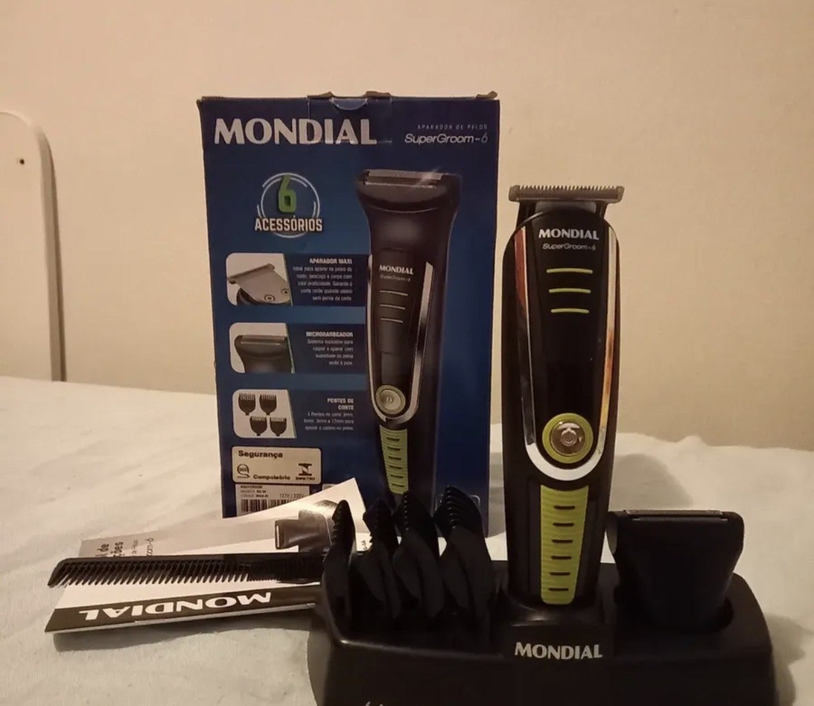 Cortador De Cabelo Mondial Super Groom 6 Bg-04 Melhor Categ Pretoverde