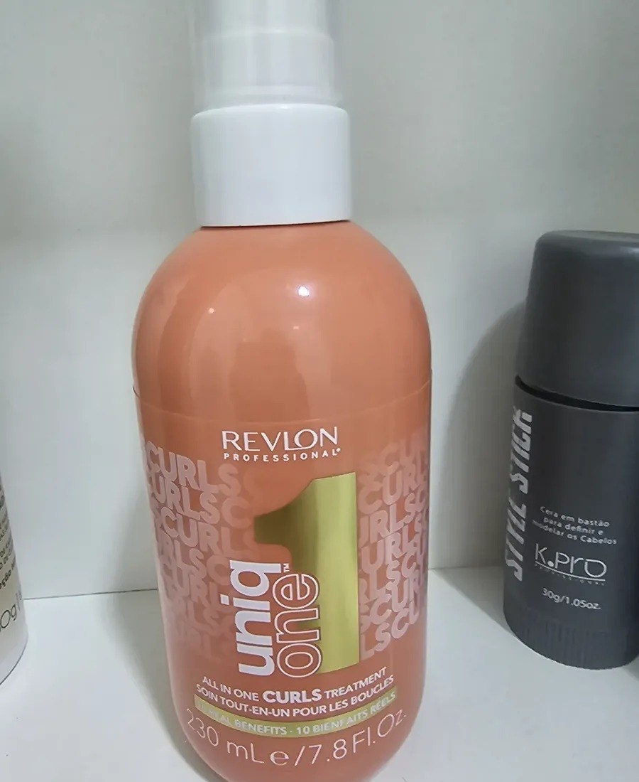 Leave-in Revlon Uniq One Curls 230ml