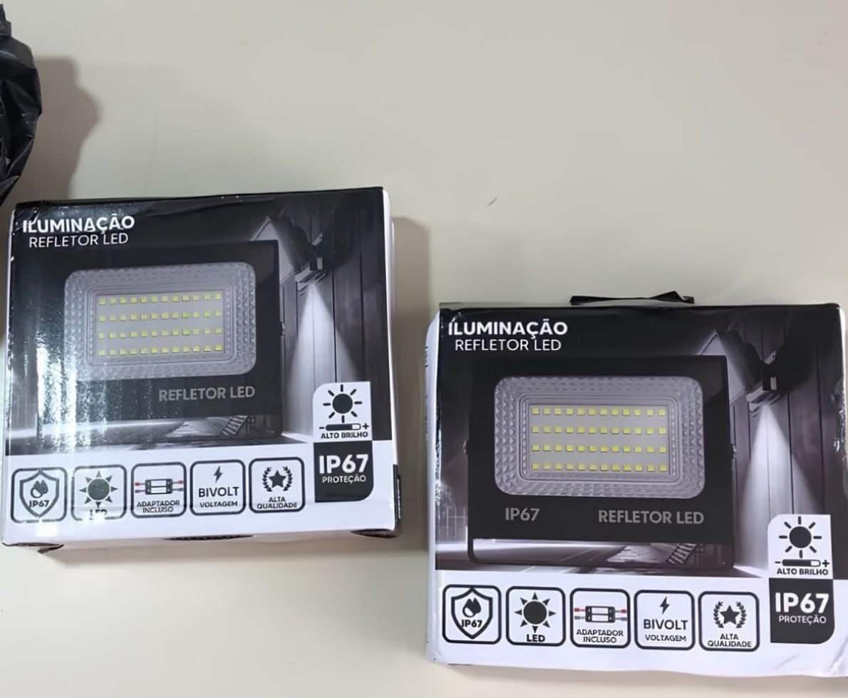 Kit 2 Refletor Led 200W Holofote Bivolt