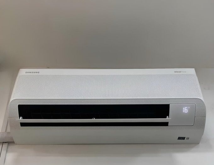 Ar-condicionado Split Hi Wall Samsung WindFree AI Inverter 12.000 BTUs 220V