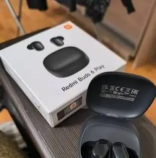Fone de Ouvido Bluetooth Xiaomi Redmi Buds 6 Play