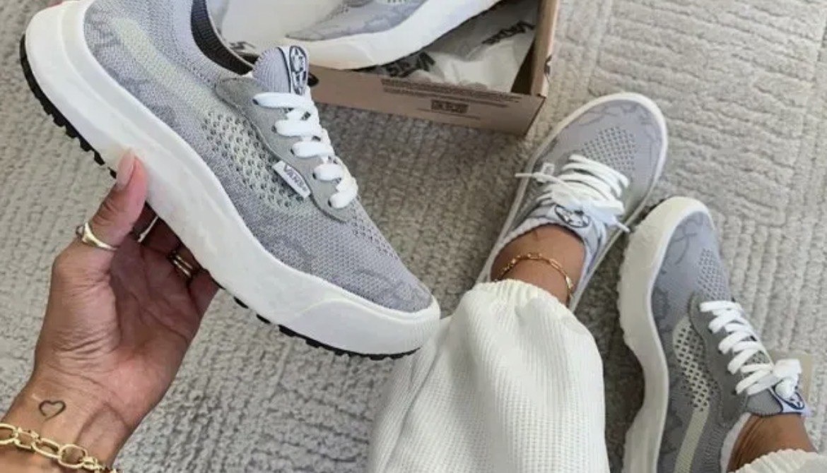 Tênis Vans Vr3 Ultrarange Marshmallow