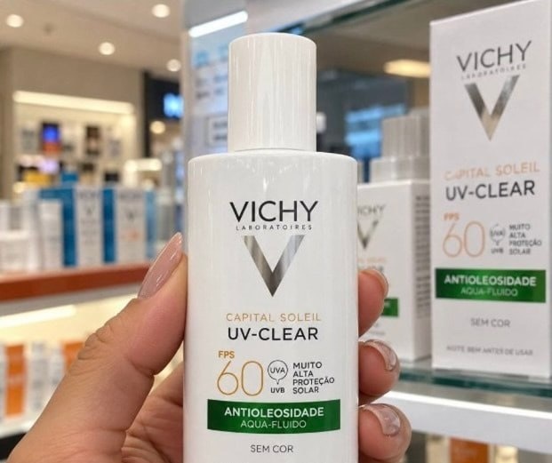 Vichy Capital Soleil UV-Clear Protetor Solar Facial Antioleosidade e Antiacne Sem Cor Toque Seco FPS 60 40G