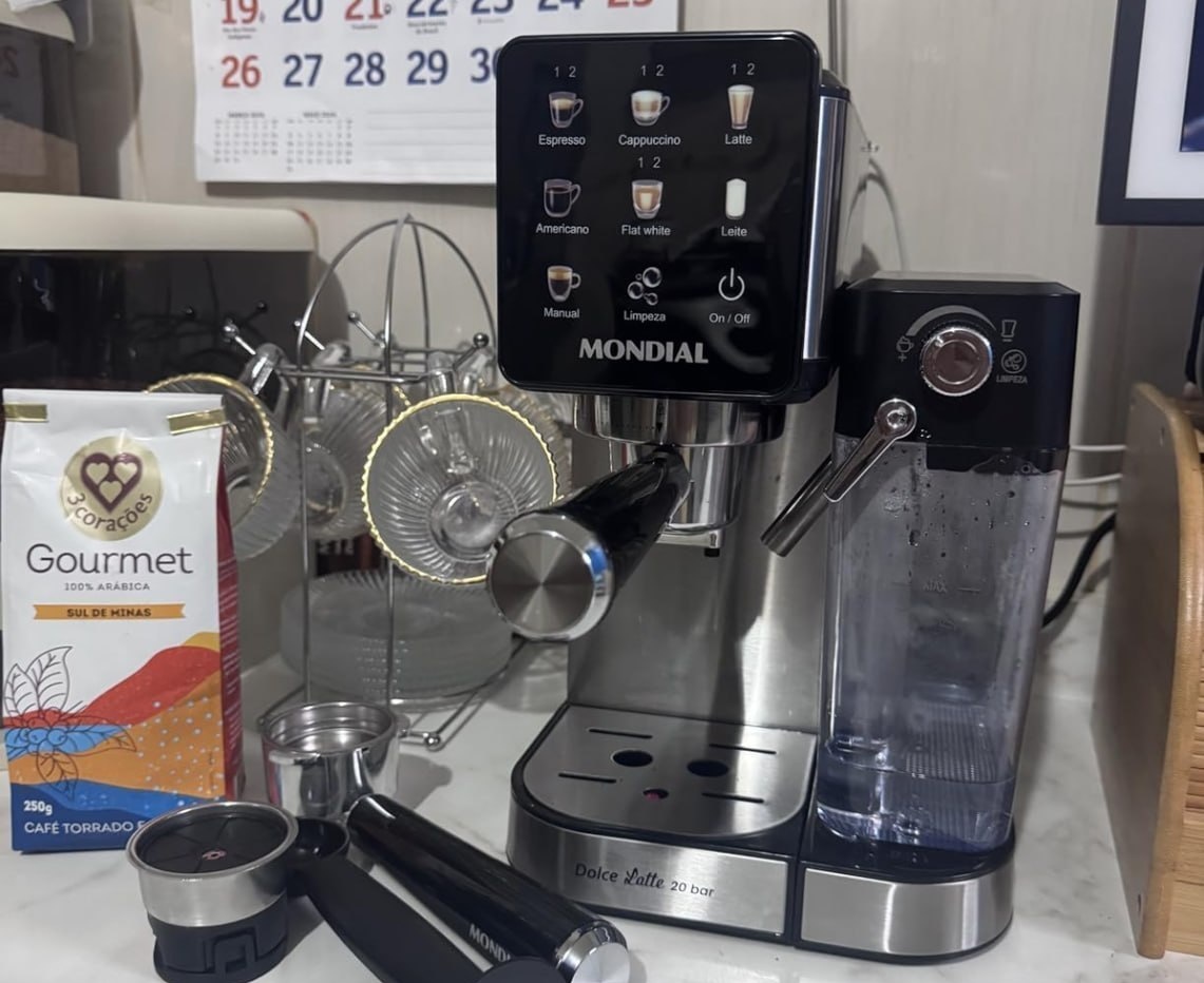 Cafeteira Espresso Automática Dolce Latte 20 Bar Mondial 110V
