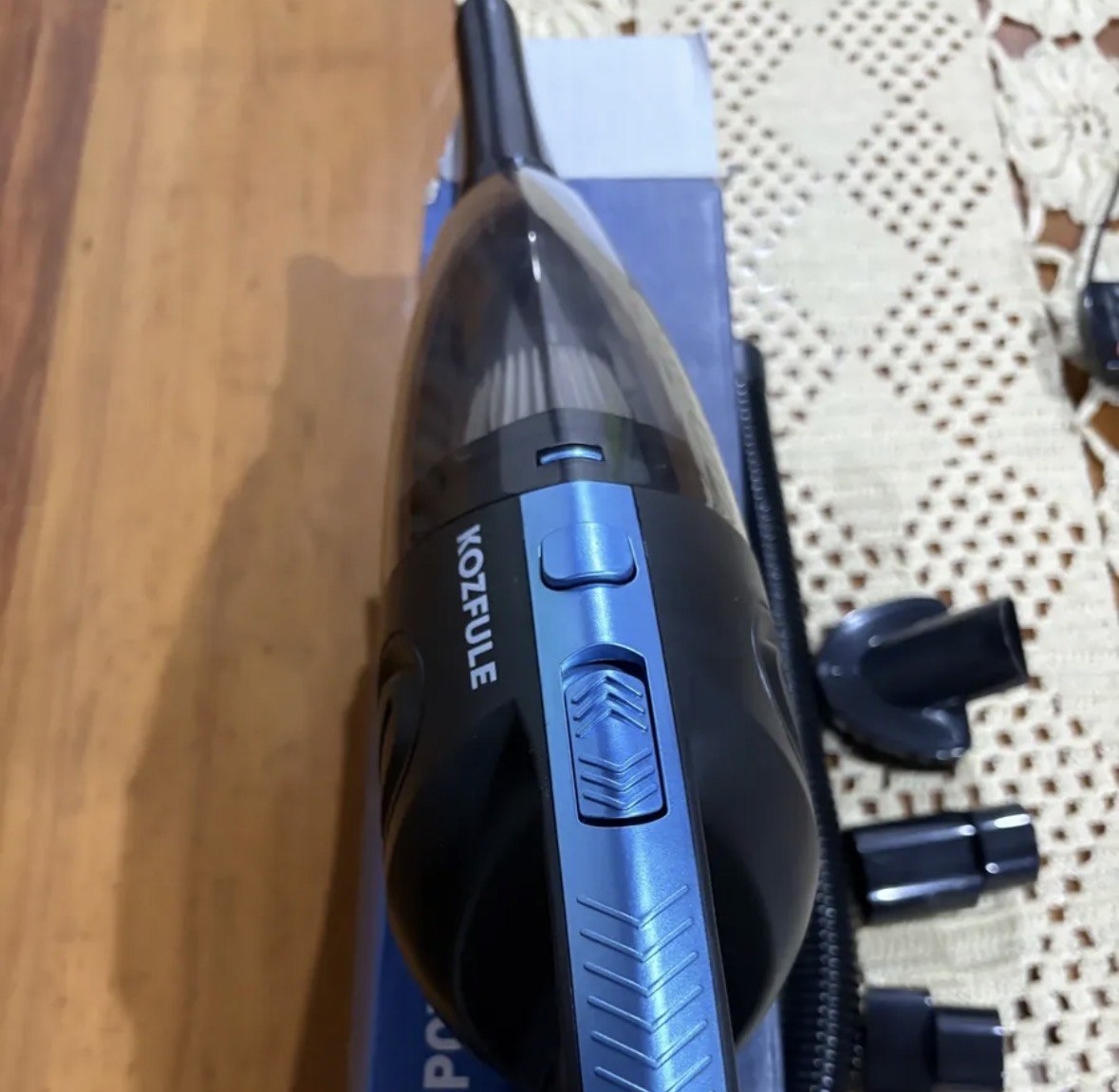 Aspirador de Pó Portátil Sem Fio VURYZ, 240W Motor Potente, 60000RPM e 12000Pa, Bateria Recarregável 6000mAh, 6 Em 1