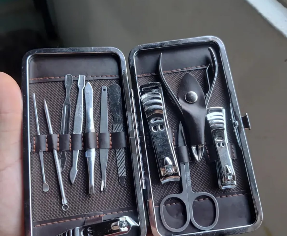 Kit Cortador de Unha Portátil  Estojo Kamufla 12 Peças