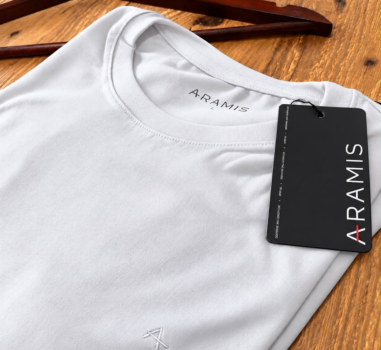 Camiseta Aramis Básica
