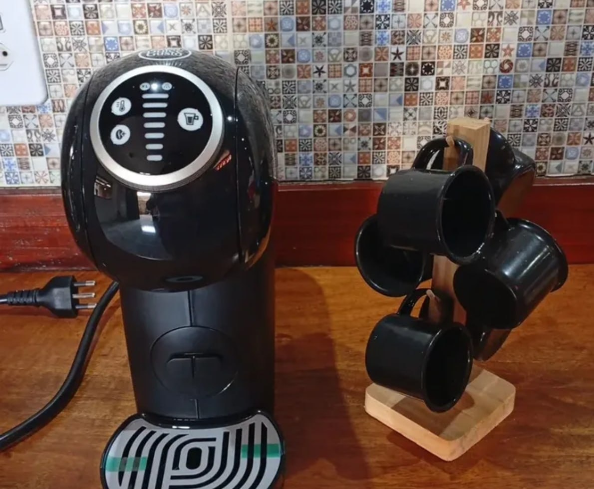 Cafeteira Nescafé Dolce Gusto Arno Genio 110V