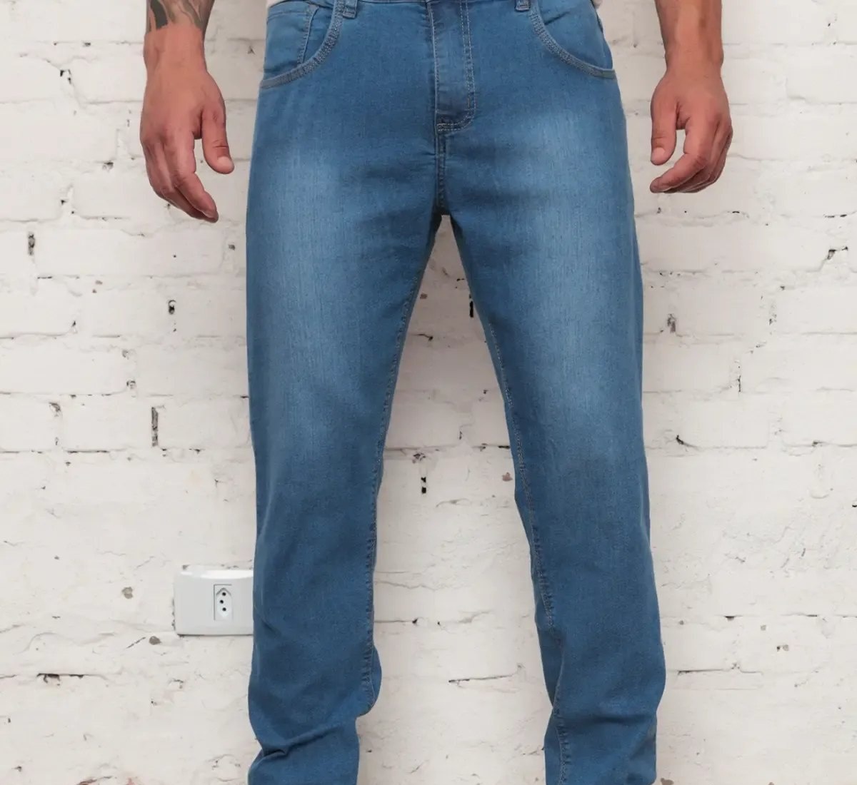 Calça Jeans Masculina Tradicional Corte Reto
