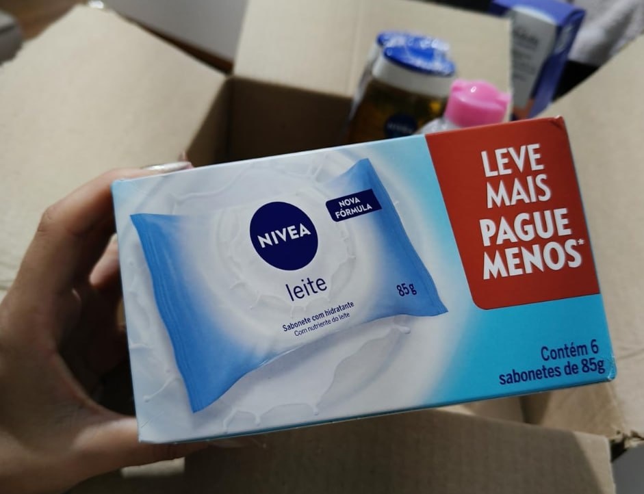 06 un. Sabonete Em Barra NIVEA Hidratante Leite 85g