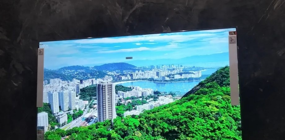 Smart TV Semp 65 4K HVA Google TV, Wi-Fi, Bluetooth, HDR10 e Dolby Audio