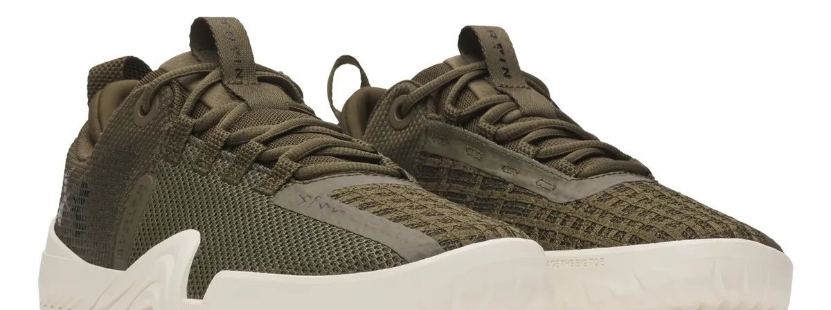 Tênis Masculino Tribase Reign 6 Under Armour