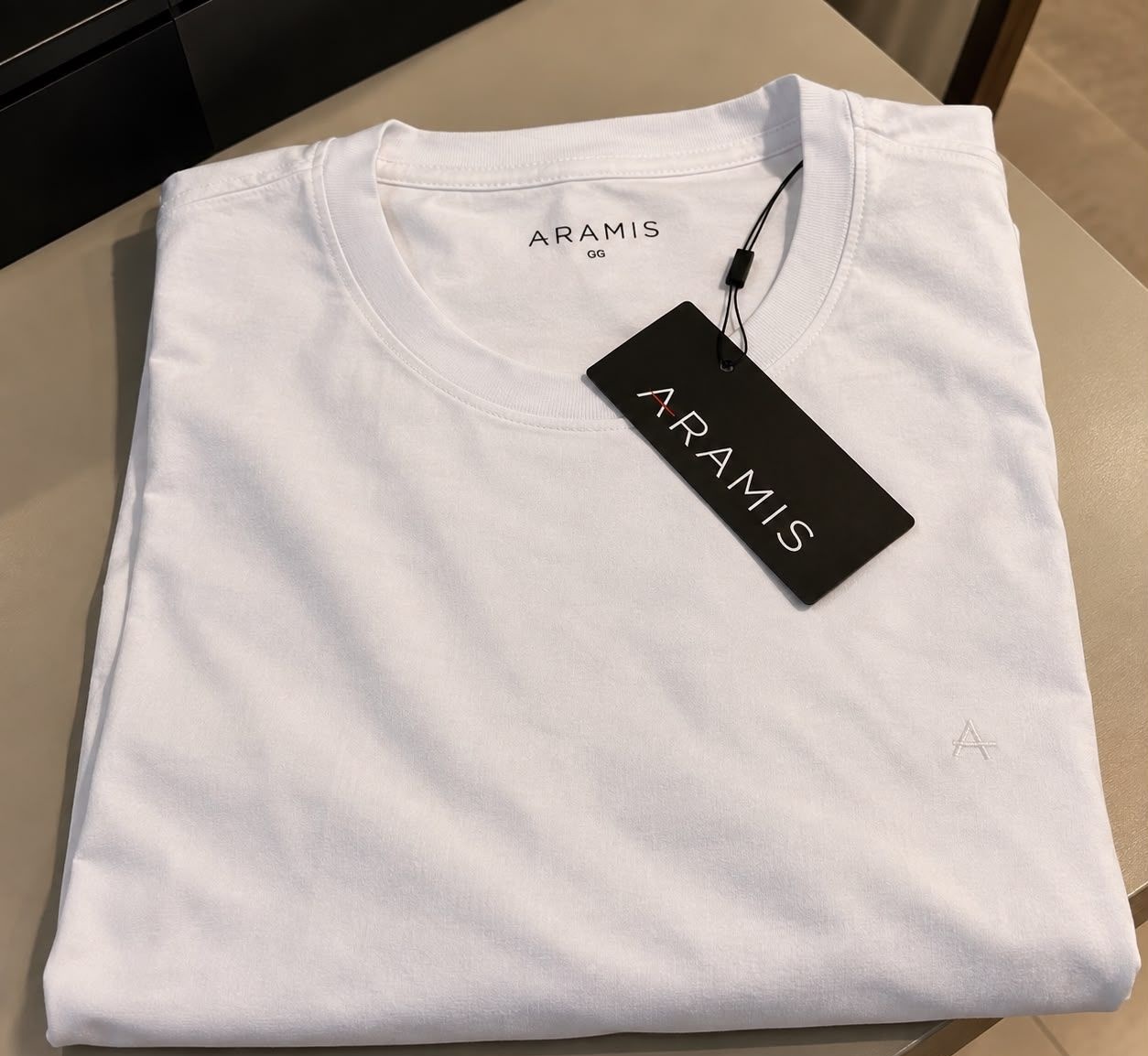 Camiseta Aramis Básica