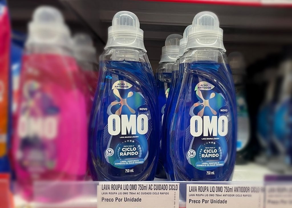 Lava-Roupas Líquido Omo Ciclo Rápido Frasco 750Ml