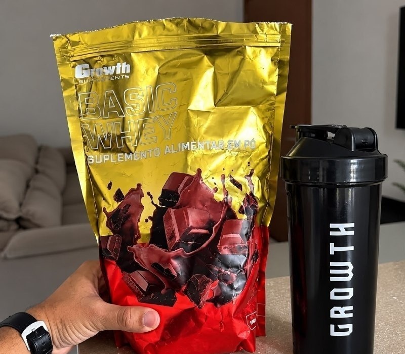 Kit Growth Whey Protein Chocolate 1kg  Coqueteleira 600ml