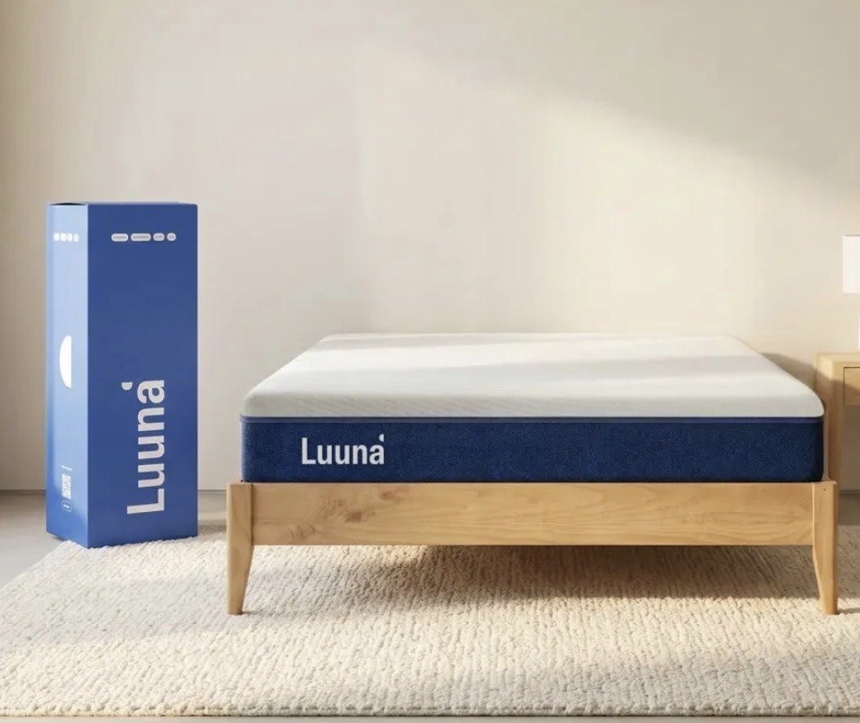 Colchão Casal Luuna Blue, Espuma 20 cm com Bloqueio de Movimento, 10 Anos de Garantia