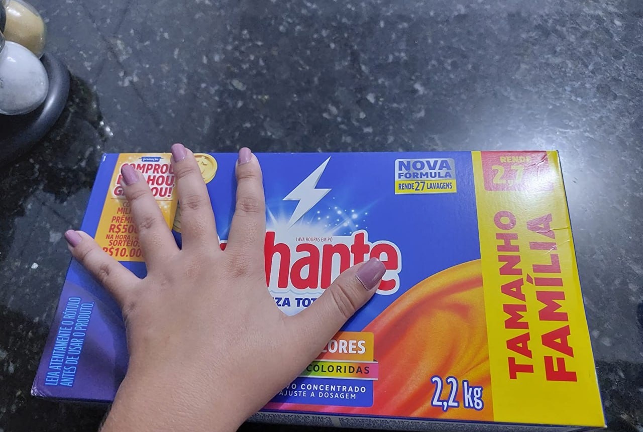 Sabão em pó Brilhante Limpeza Total 2,2Kg