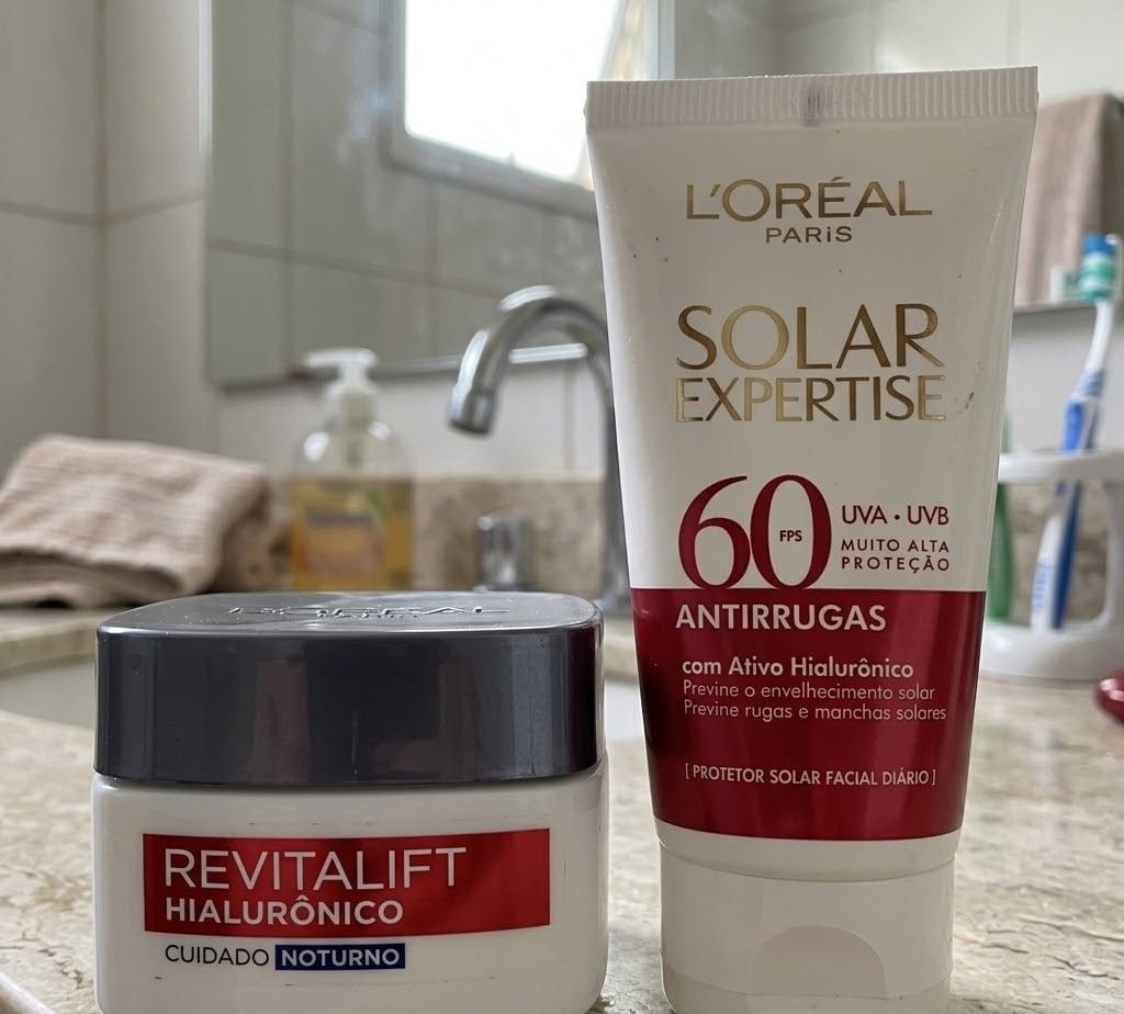 Kit Creme Facial LOréal Paris Revitalift Noturno  Solar Expertise Antirrugas FPS60