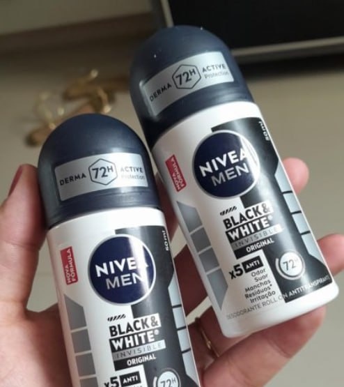 NIVEA MEN Desodorante Antitranspirante Roll On Invisible Black  White 50ml