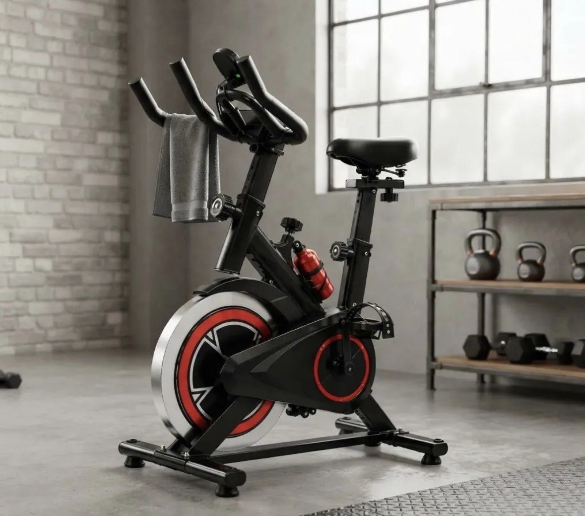 Bicicleta Ergométrica Spinning Liftness Preto 100kg Aço Carbono  Garrafa