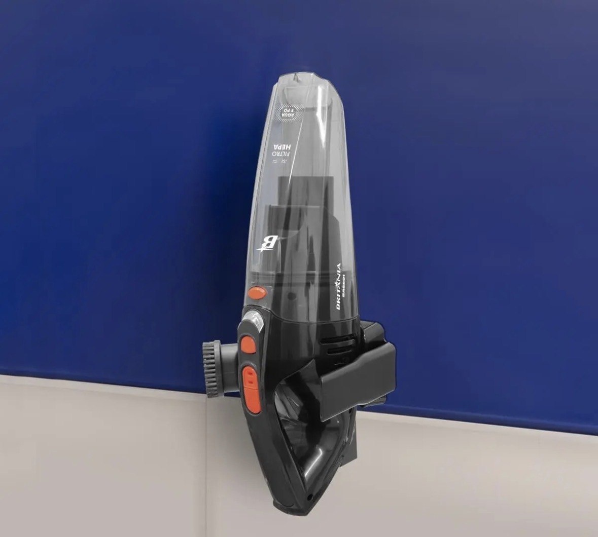 Aspirador De Pó Portátil Bas01 Pó E Água Bivolt 60w Britânia Cinza