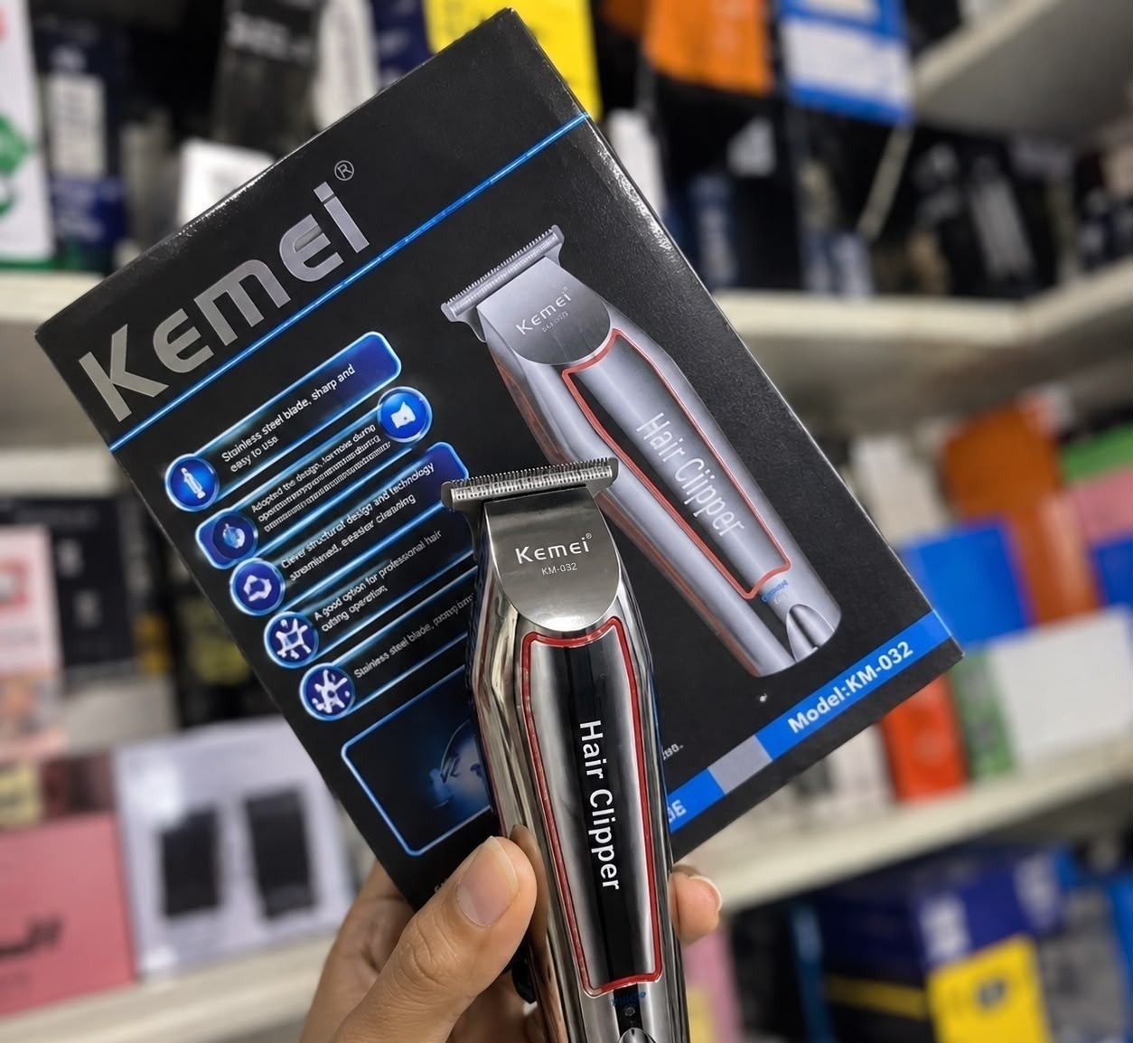 Máquina de Acabamento Kemei Cabelo Barba Sem Fio
