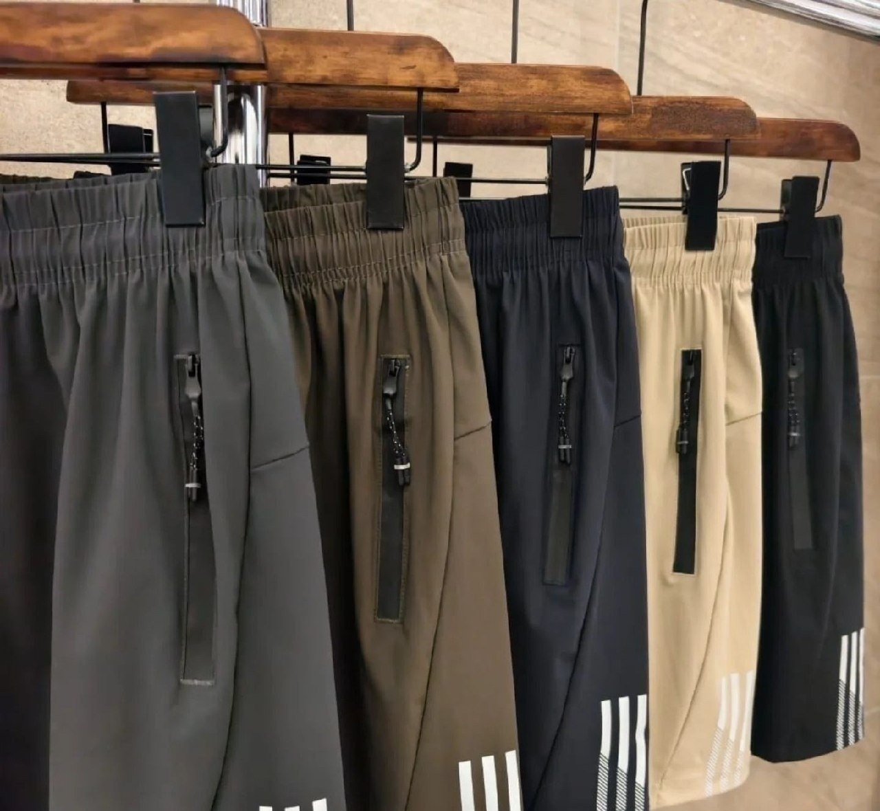 Kit com 3 Bermudas Seda Secagem Rápida
