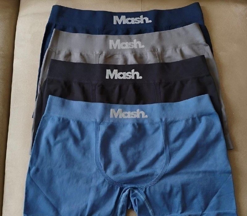 Kit com 4 Cuecas Boxer Microfibra sem Costura Mash