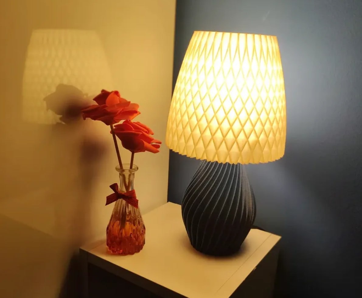 Abajur Luminária De Mesa Com Lâmpada várias cores
