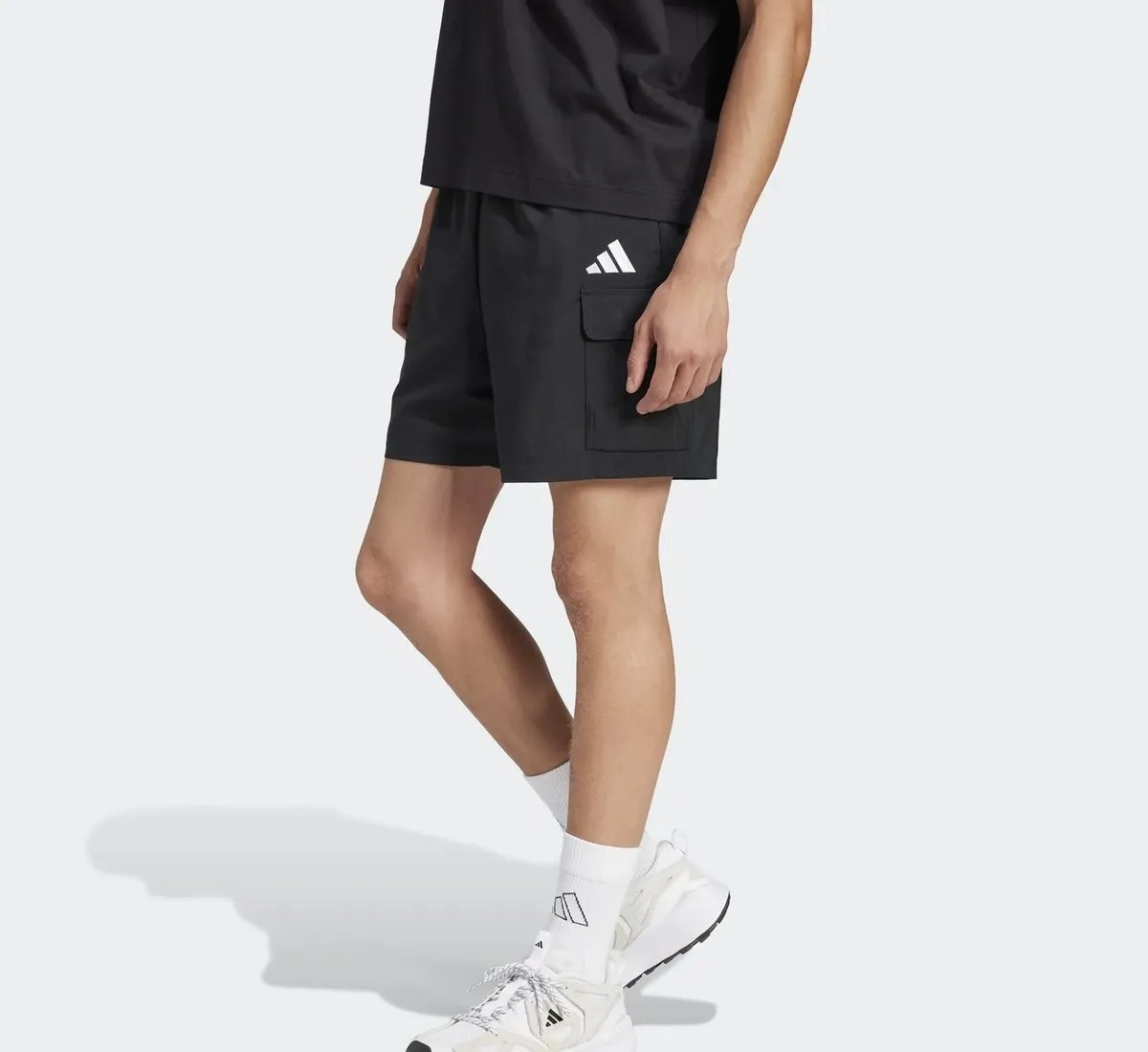Shorts Masculino Cargo Chelsea Essentials adidas