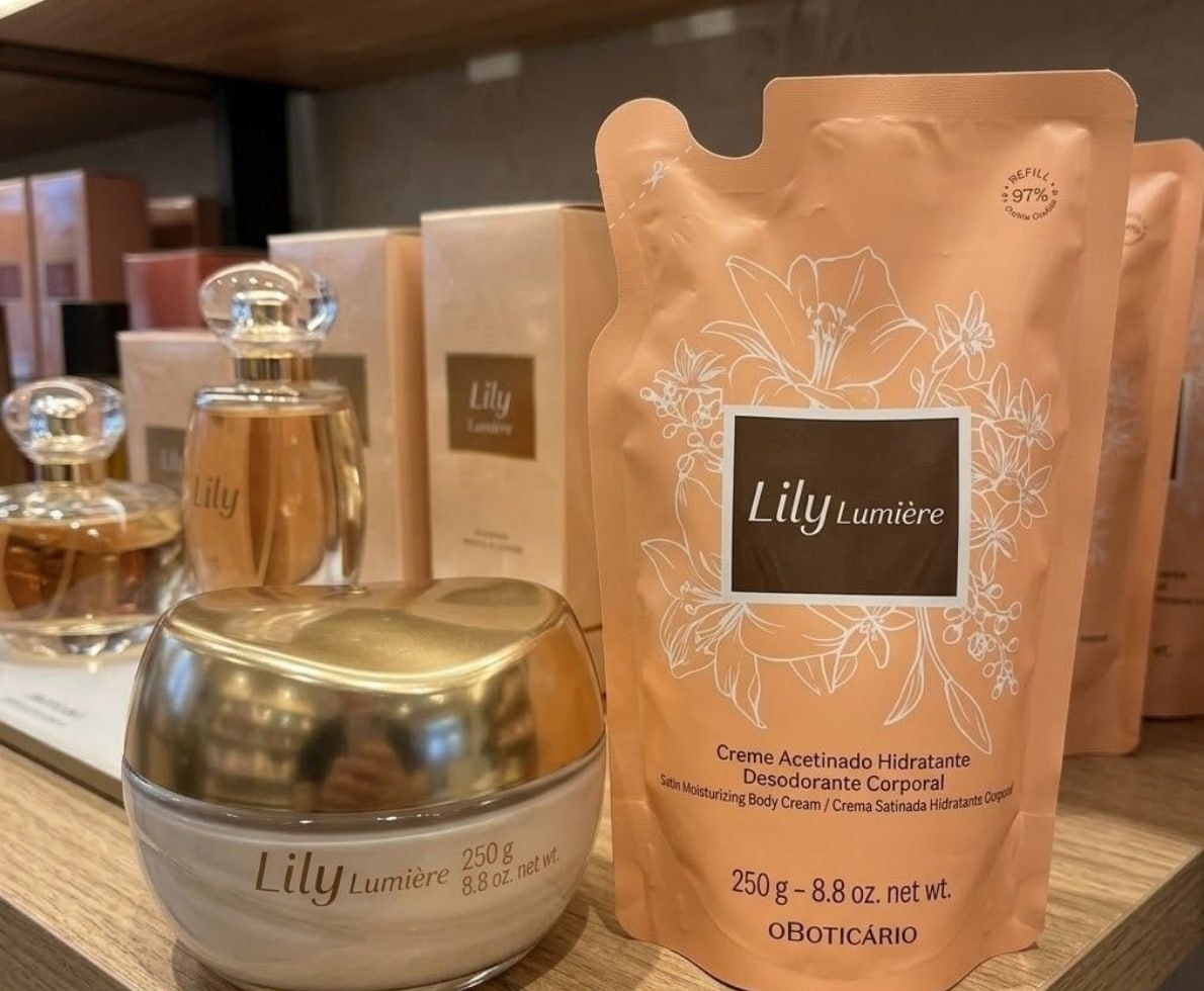 Kit Lily Lumière Creme Hidratante Corporal 250g  Refil 250g