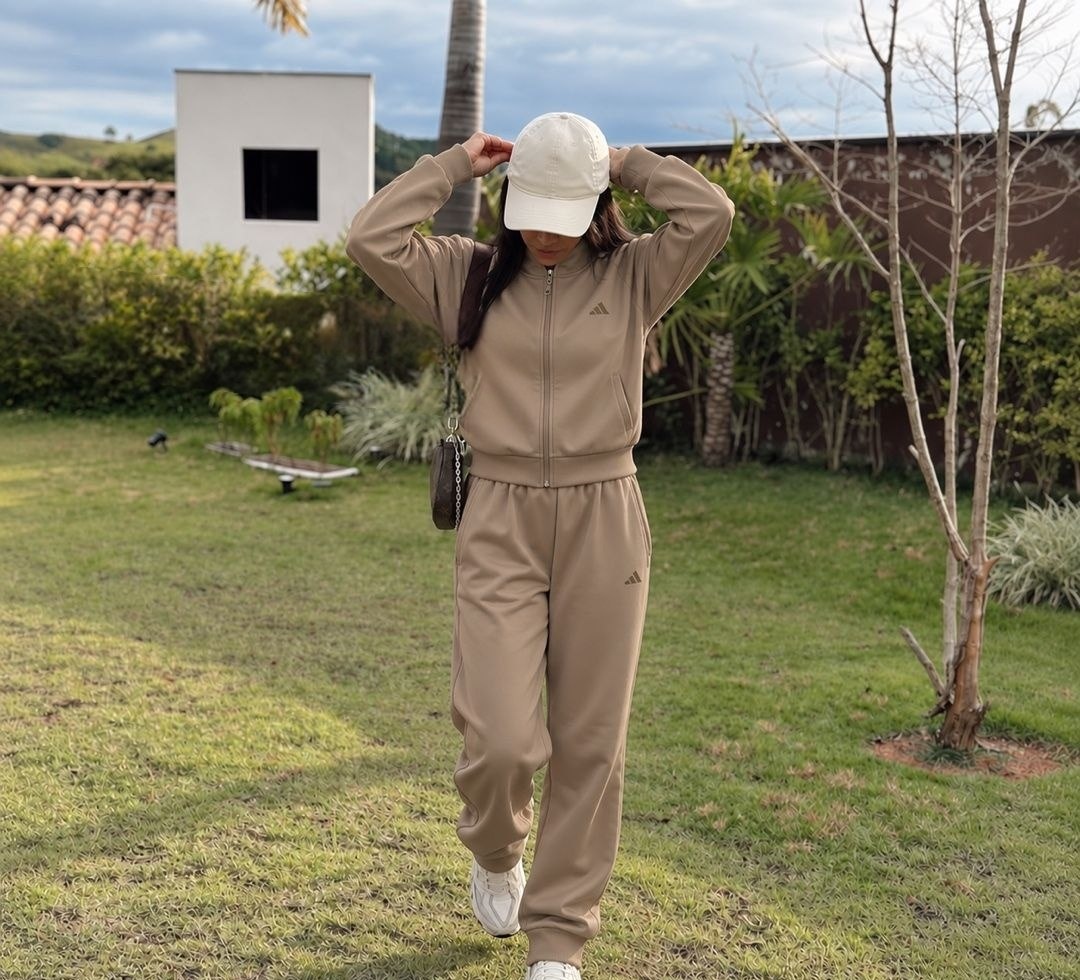 Agasalho Essentials Feel Cozy Adidas