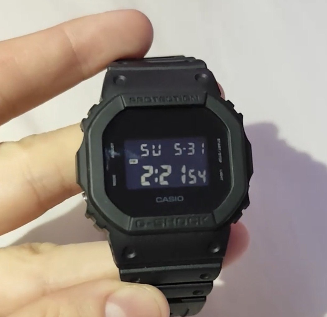 Relógio Casio Masculino G-shock Digital Preto Dw-5600bb-1dr