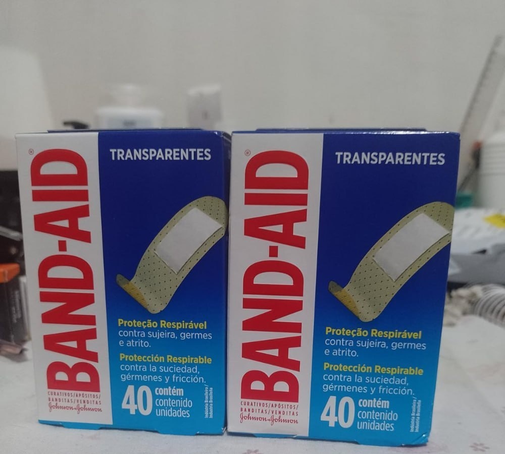 40 Un. Band-Aid Curativos Adesivos