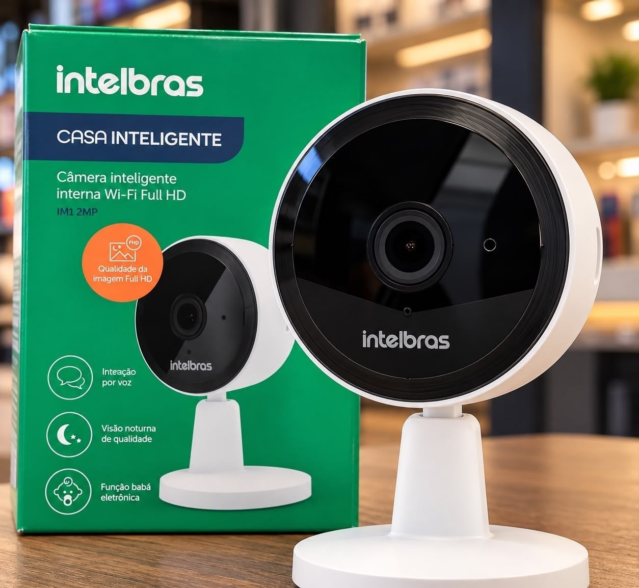 Câmera Segurança Intelbras Full HD via Wi-Fi  Áudio