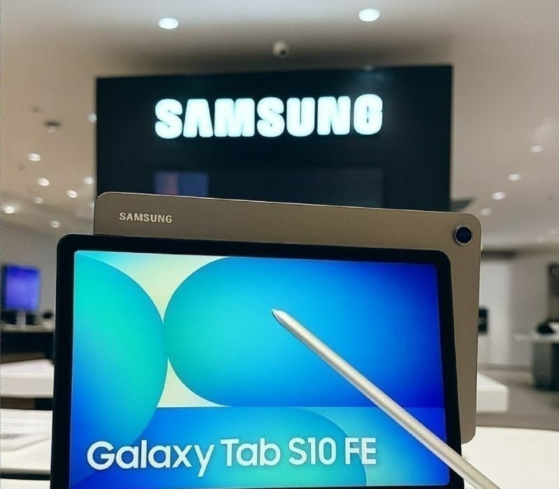Tablet Samsung Galaxy Tab S10 FE 8128GB 10.9  Capa e Caneta S Pen